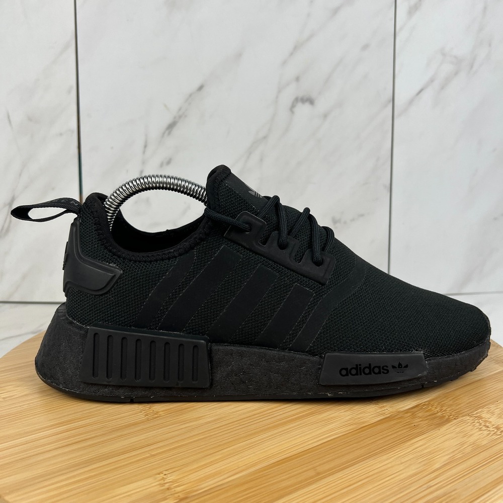 Adidas Originals NMD R1 Mens Size 7 Triple Black Running Sneakers Shoes GZ9256